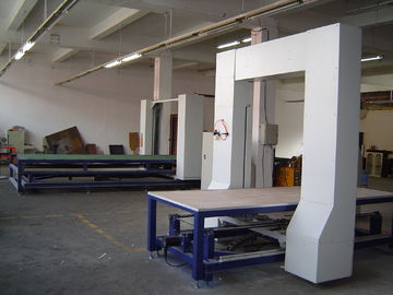 Подвижной Gantry подгоняет слишком большой резец пены CNC для полиуретана