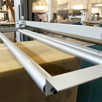 Автомат для резки CNC губки пены PU автоматического двойного резца лезвия горизонтальный