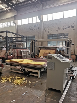 CNC горизонтальный колеблющийся лезвие пилы пена режущая машина для губки и гибкой ПУ с ремнем вращающегося стола