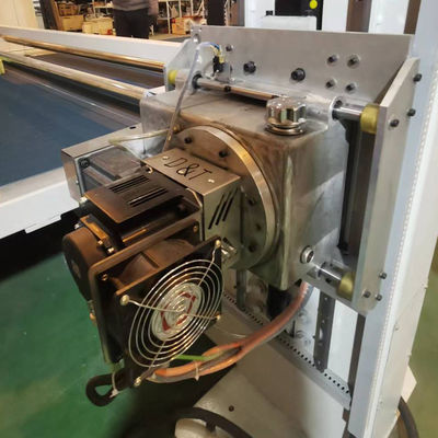 CNC двойная осциллирующая лопатка для высокой точности и эффективности в резке 2D и 3D губки с CE